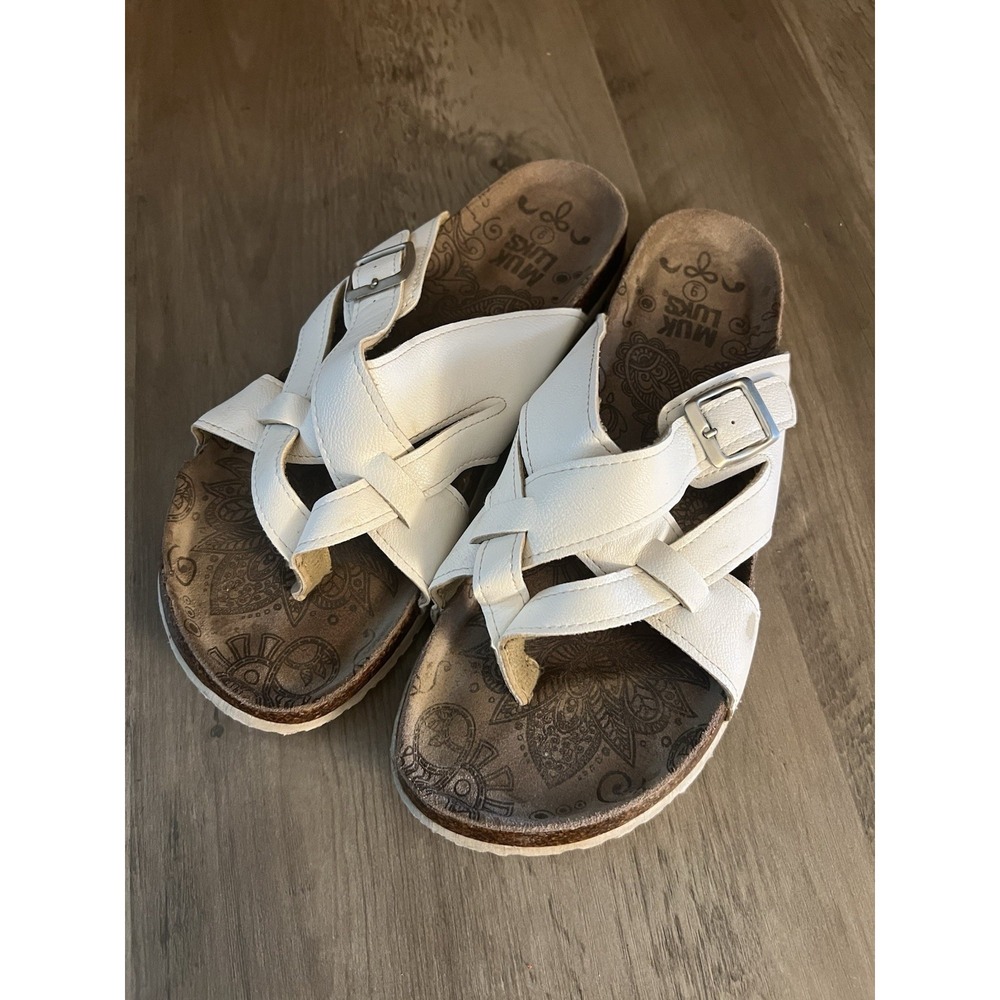 Muk Luks Sandals White Criss-cross Straps Adjustable Thong Slip-on Women's 9